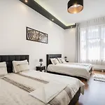 Real Apartments Zichy