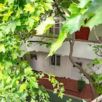 Easy Star Hotel