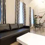 Standard Apartments By Hi5 - B25