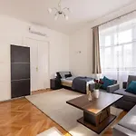 Corvin Residence