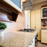 Downtown Vintage Home By Bella