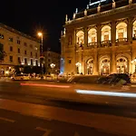 Centrum Opera Luxury Apartment With Free Garage