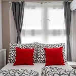 Rakoczi 4 Bedroom Centre Apartment