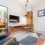 Luxury Dream Suite In The Absolute Center
