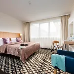 Bo33 Hotel Family & Suites