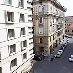 Cosy City Center Apartment Of Budapest