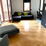 Budapest Heart By Gozsdu Apartment