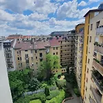 Master Apartment With Air Condition And Separated Rooftop Terrace