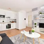 Laurel Bay Apartment