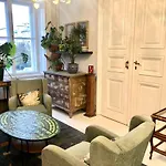 Design Flat At Super Downtown