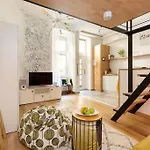 Stylish And Smart Apartment In The Center