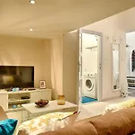 Lane Studio With Gallery