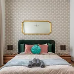 Explore Budapest From A Luxurious Cozy Apartment