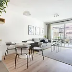 Cosy Tolnai Street Apartments