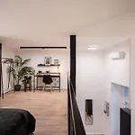 D24 - Historic Quarter Design Loft - Best Location By Bqa