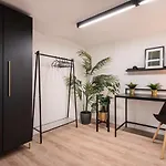 D24 - Historic Quarter Design Loft - Best Location By Bqa