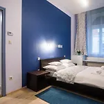 Budapest Rooms Bed And Breakfast