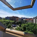 Floral Apartment - New In Town