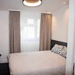 Luxury Cozy 2 Bdr Downtown Apt.7