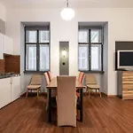 Ecostay Apartment O Street