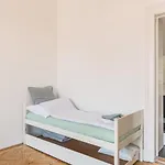 Sunny, Airy, Artsy & Authentic Loft With Balcony