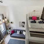 Trendy Apartment At The Hippest Location