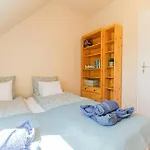 Roomy Apartment 80Sqm At City Center Free Parking Space, Ac & Balcony