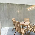 Peaceful Basement Apartment With Terrace & Free Gym