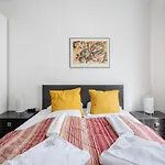 City Center Corvin Suite Apartment