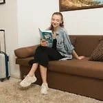 Goldcentral Apartment Dob