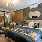 Stylish Quentin Apartment In The King Street
