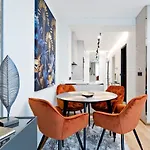 Sunhill Residence 5* Suite Castle District
