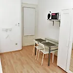 Glossy Wise Apartment