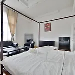 Buda Apartman House 8