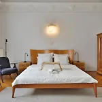 Buda Apartman House 9