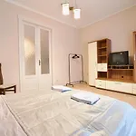 Standard Apartment By Hi5 - Dessewffy 2 Bedroom