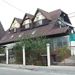 Sashalom Hotel
