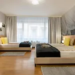 Budapest Holidays Apartments & Spa