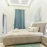 Global Living - Kertesz Haven Hideaway