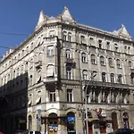 Karikum Small