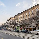 Cosy Corner - Erzsebet Blvd