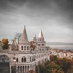 Scenic Apartment By Buda Castle