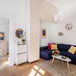 Artistic Apartment In City Centre