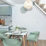 Luxury City Centre Loft In Budapest