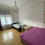 White Pearl Rooms Near Gozsdu