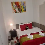 Palace3 Apartment