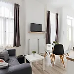 Danubegreen Bright Two Bedroom Apartment Near Margaret Island