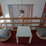 Secluded Mezzanine Studio Near Astoria