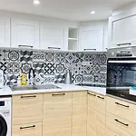 Jozsef 45 Studio