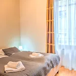 Central Stylish Apartments